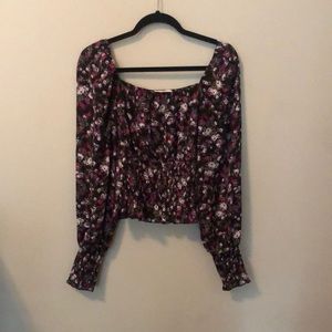 Puffy crop top cuff sleeve flowery